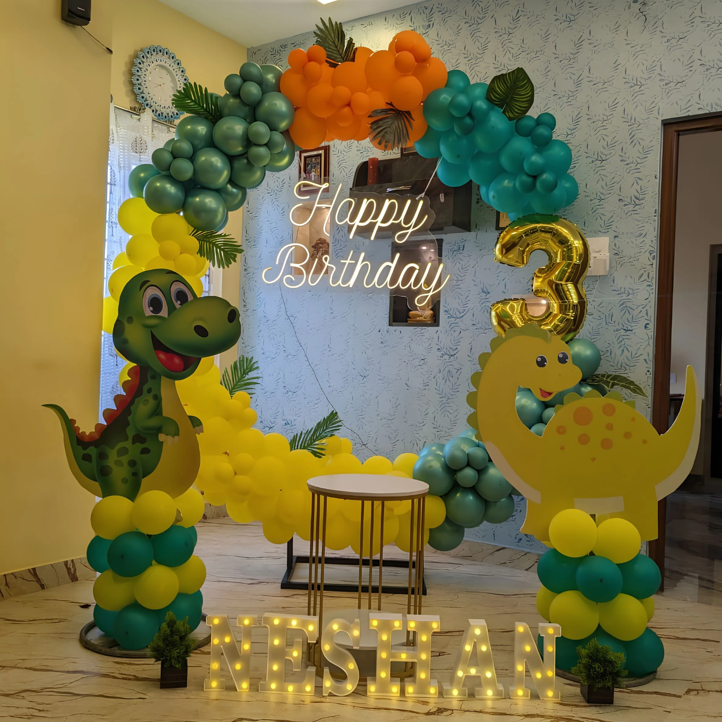 Baby's first birthday cake table