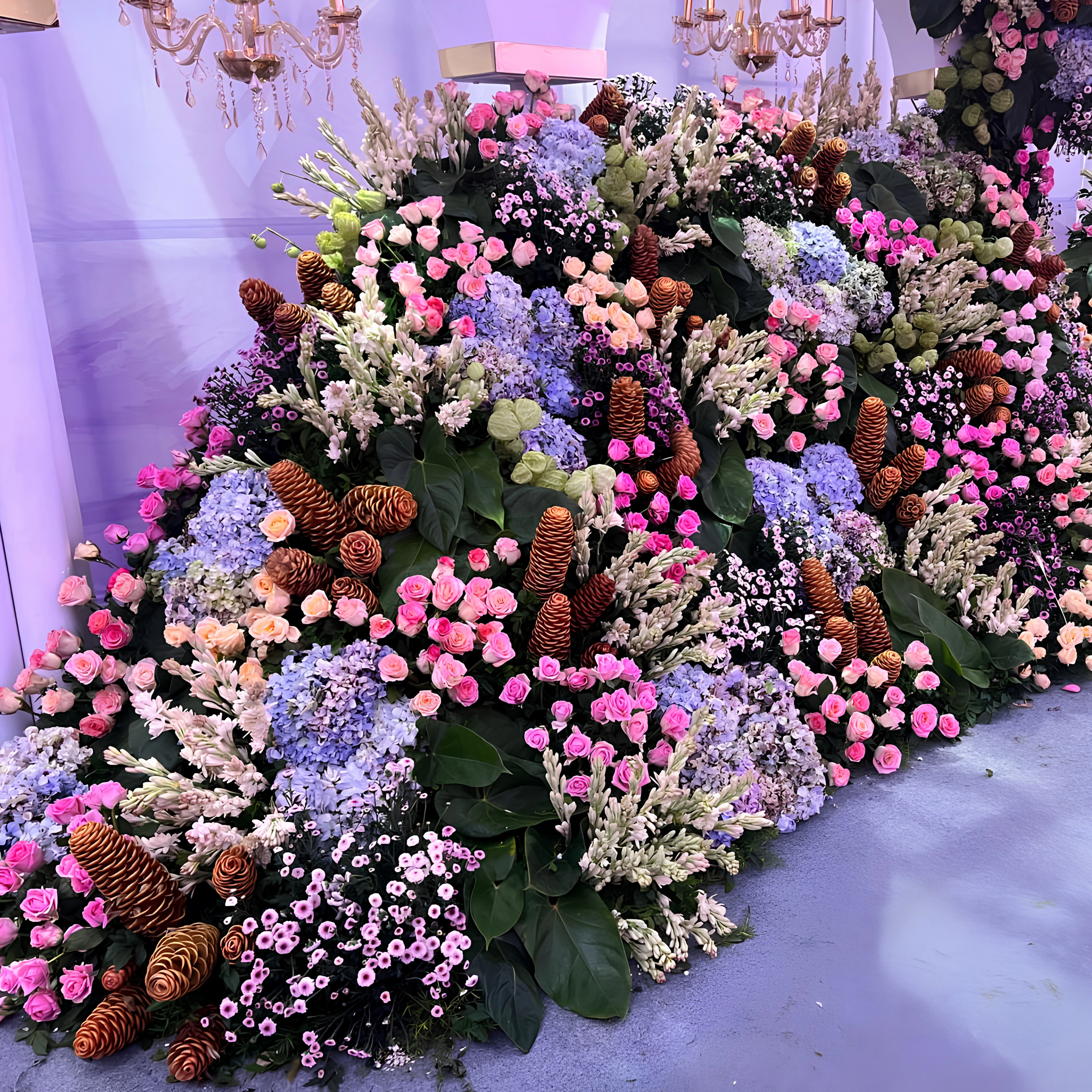 Fresh flower garland detail