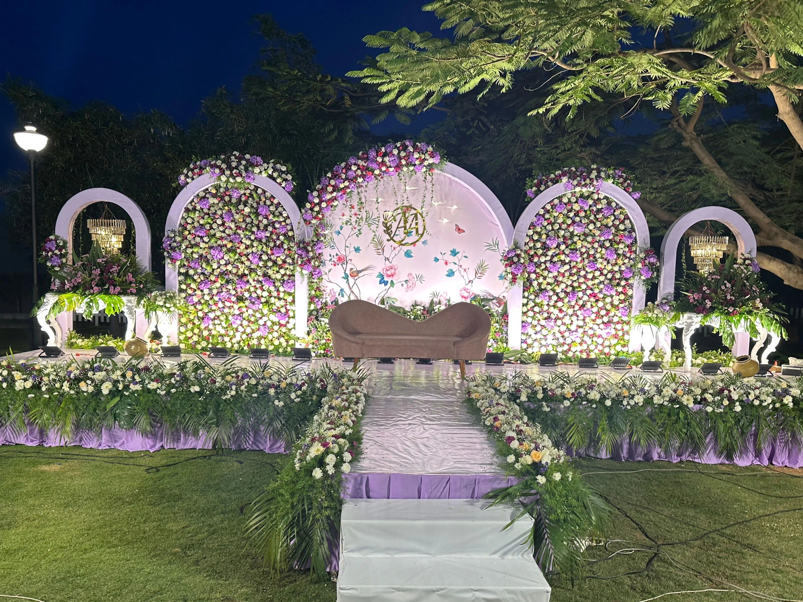 Outdoor Event Decoration